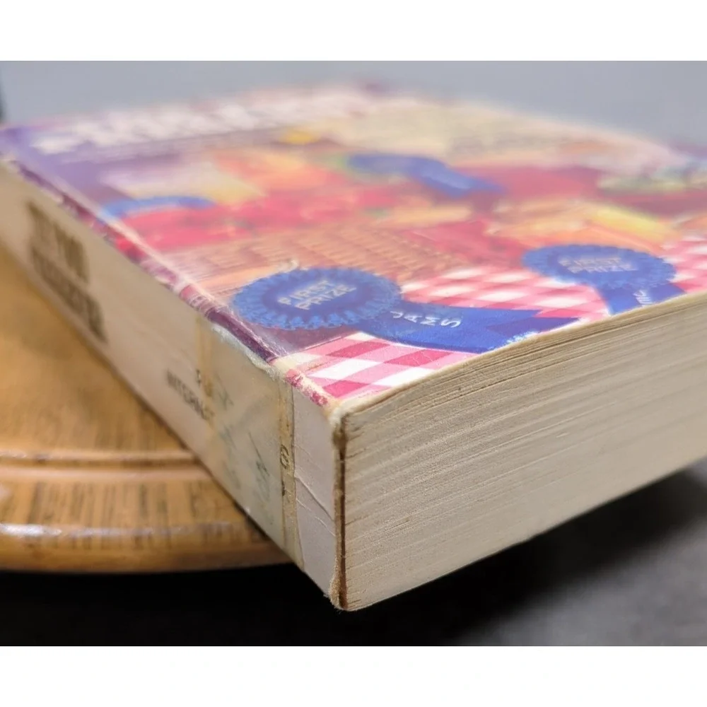 1976 The‎ Food Preserver Consumer Guide Blue Ribbon Recipes Vintage Trade PB